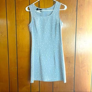 Iz California dress size 7 made in the USA gray dress with little flowers.